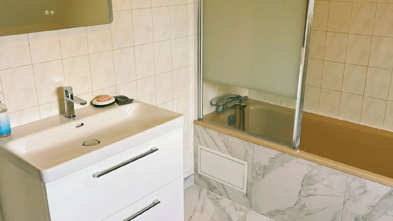 Photo of Bathroom in Bondoufle