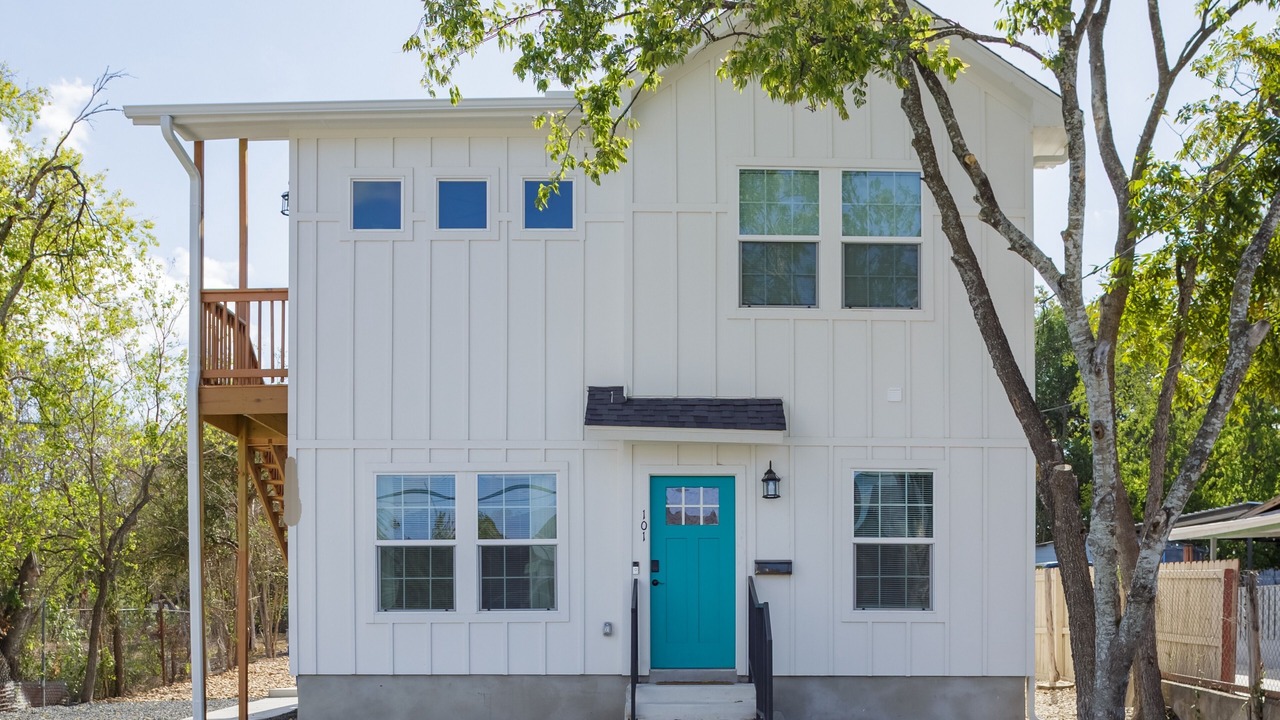 Photo of Outdoor in Denver Heights