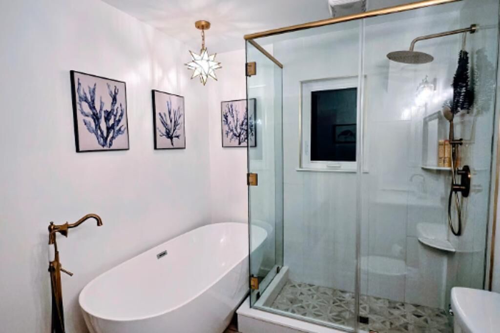 Photo of Bathroom in Snow Hill