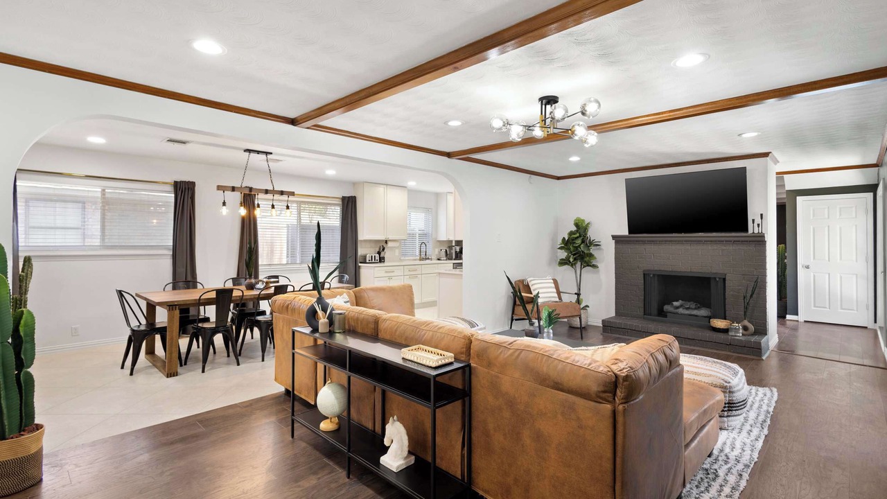 Photo of Livingroom in Richardson