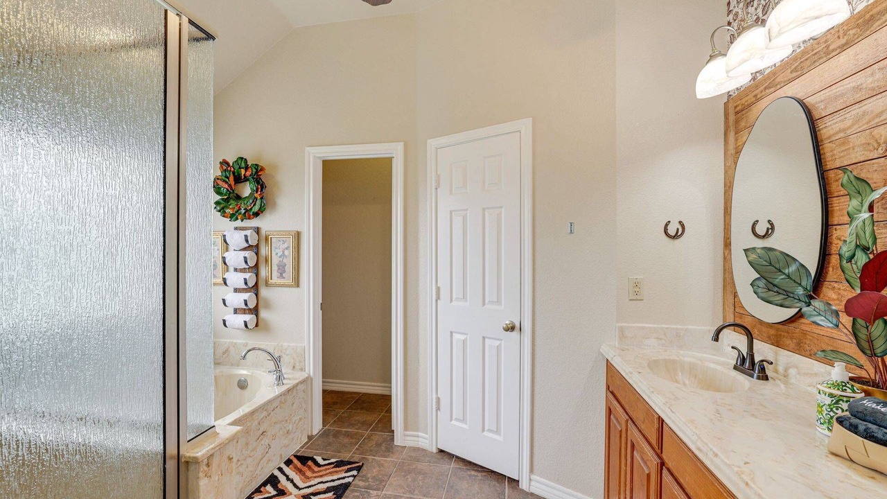 Photo of Bathroom in Crowley