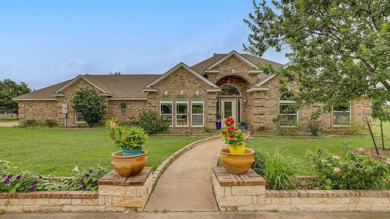 Photo of Outdoor in Crowley
