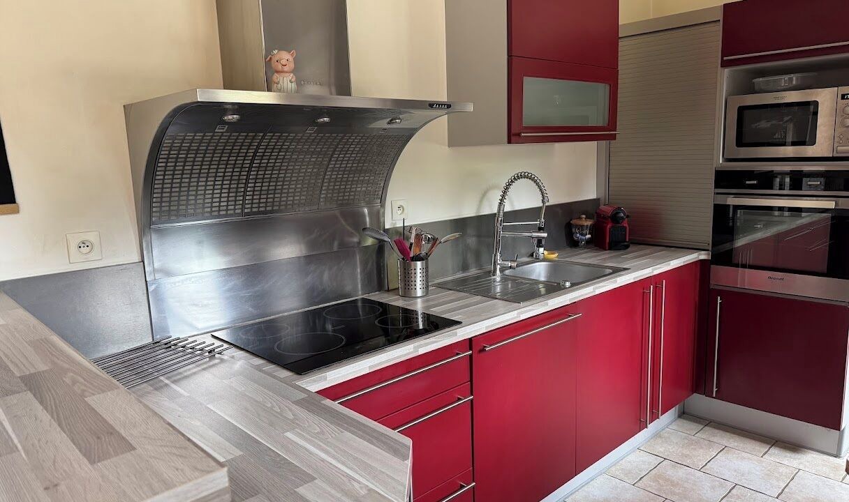 Photo of Kitchen in Grainville-la-Teinturiere