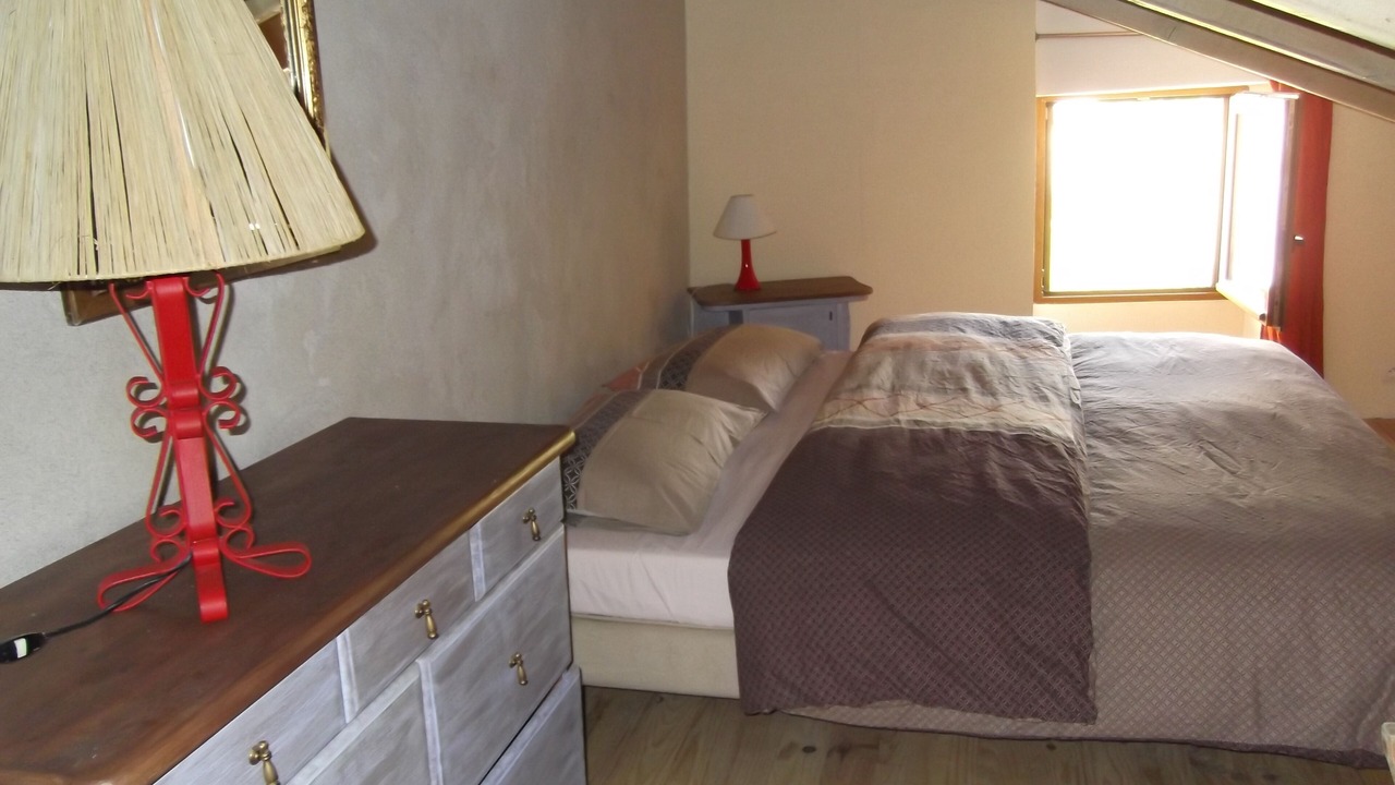 Photo of Bedroom in Lesperon