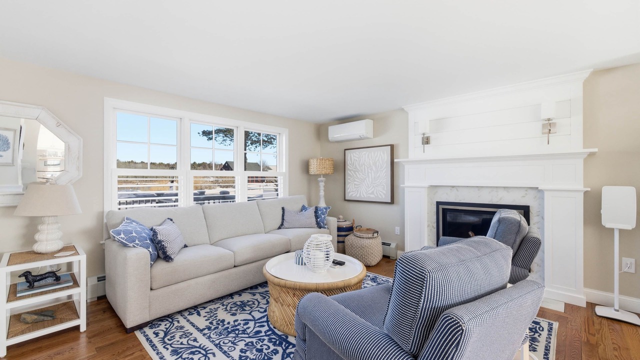 Photo of Livingroom in Kennebunk