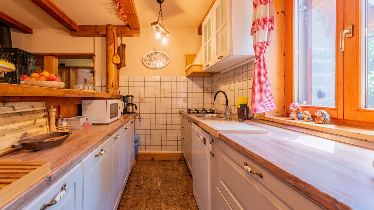 Photo of Kitchen in Municipality of Gracac