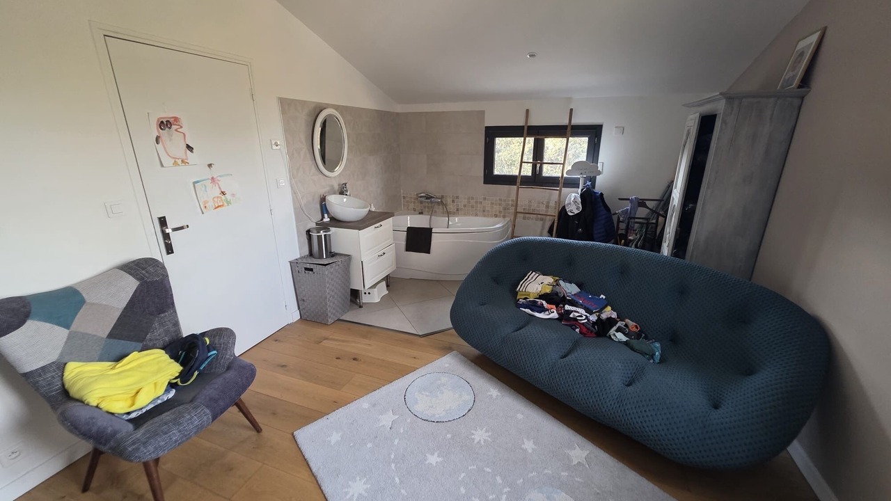 Photo of Bedroom in Cabries