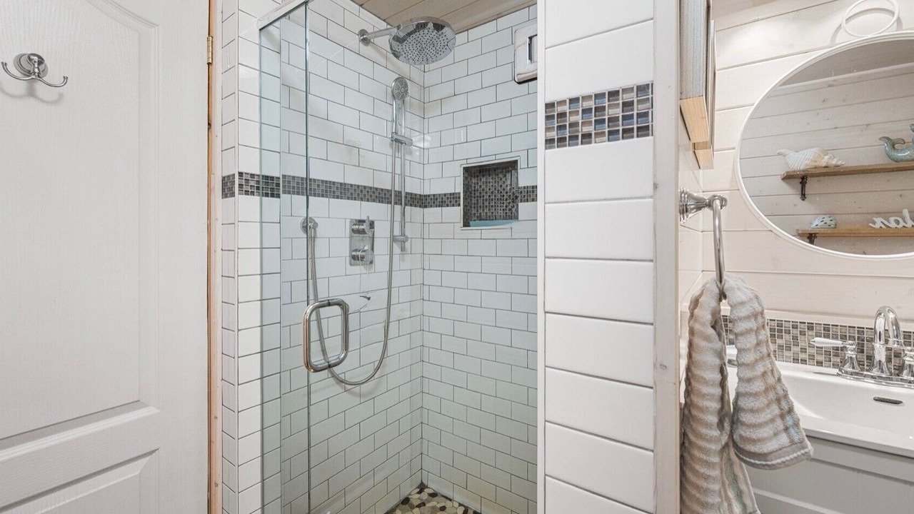 Photo of Bathroom in Tay Valley