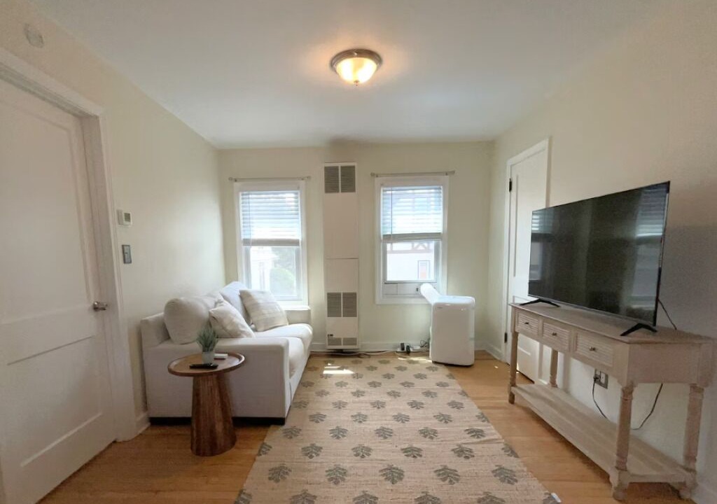 Photo of Livingroom in Olean