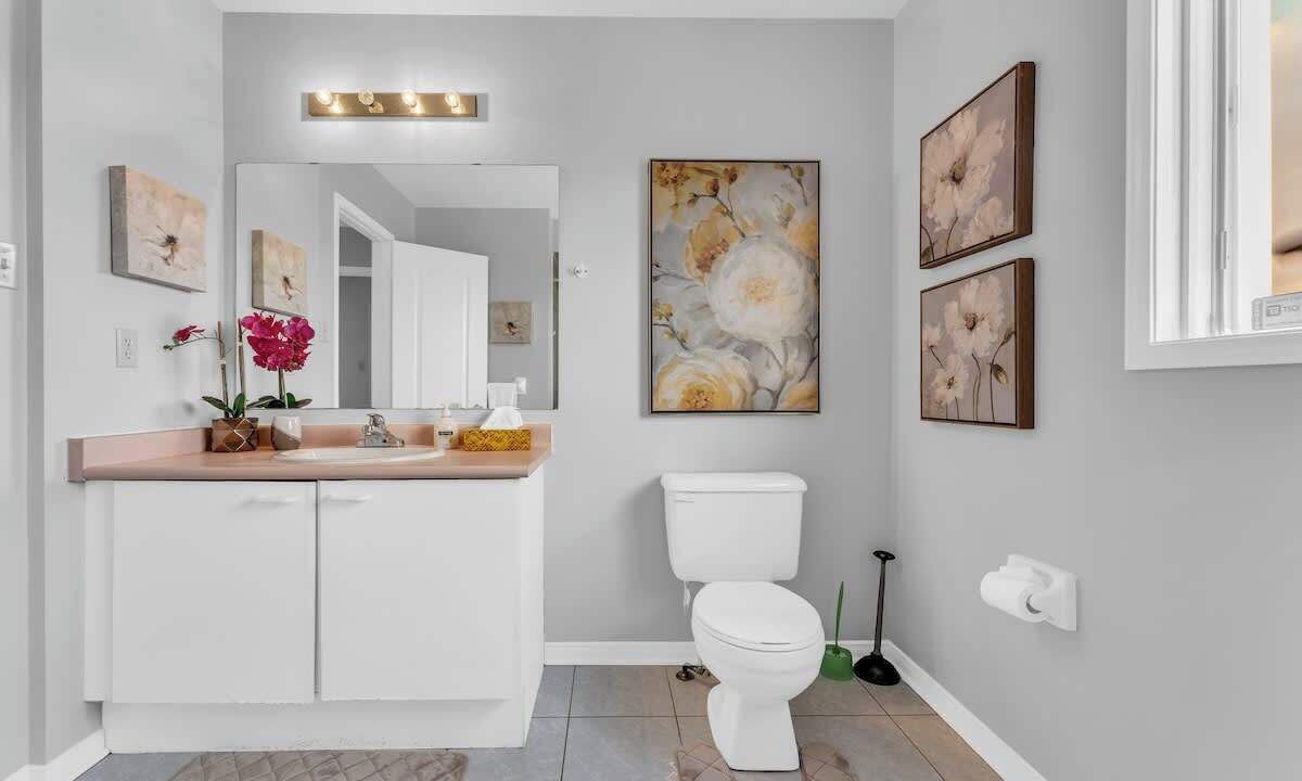 Photo of Bathroom in Richmond Hill