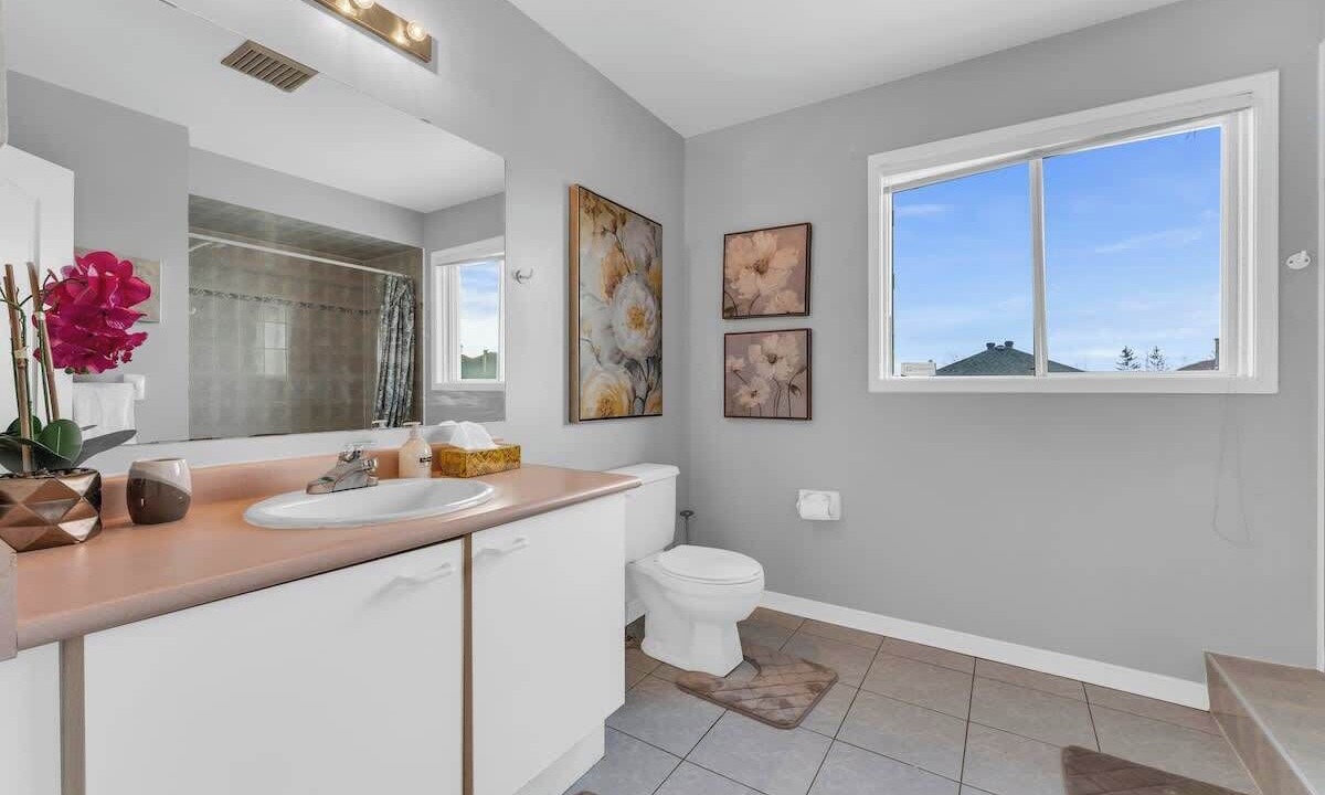 Photo of Bathroom in Richmond Hill