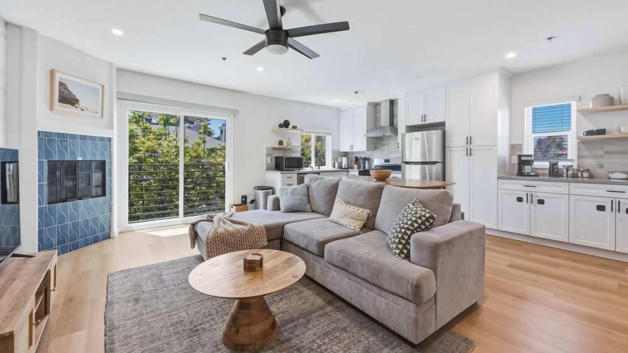 Photo of Livingroom in Olde Solana Beach