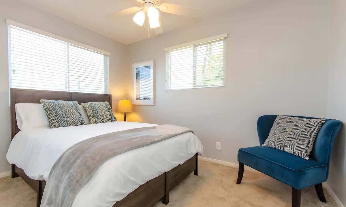 Photo of Bedroom in Sunset Cliffs