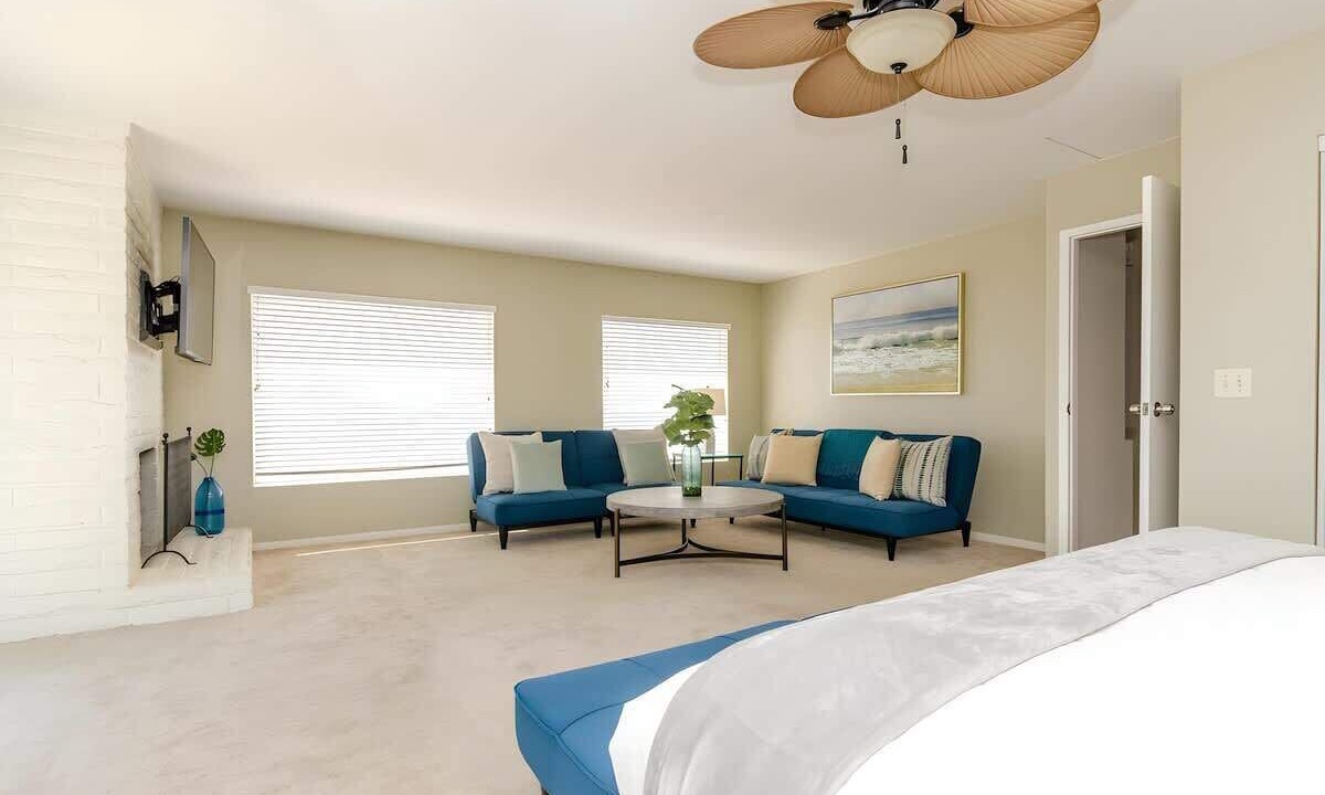 Photo of Bedroom in Sunset Cliffs