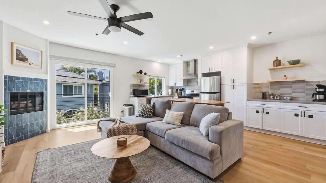 Photo of Livingroom in Olde Solana Beach
