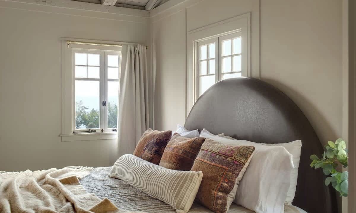 Photo of Bedroom in Village of La Jolla