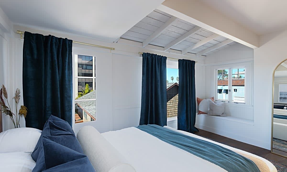 Photo of Bedroom in Village of La Jolla