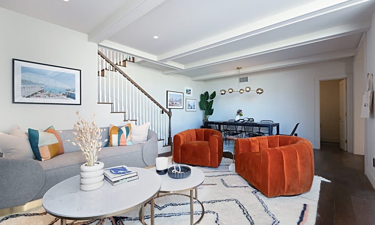 Photo of Livingroom in Village of La Jolla