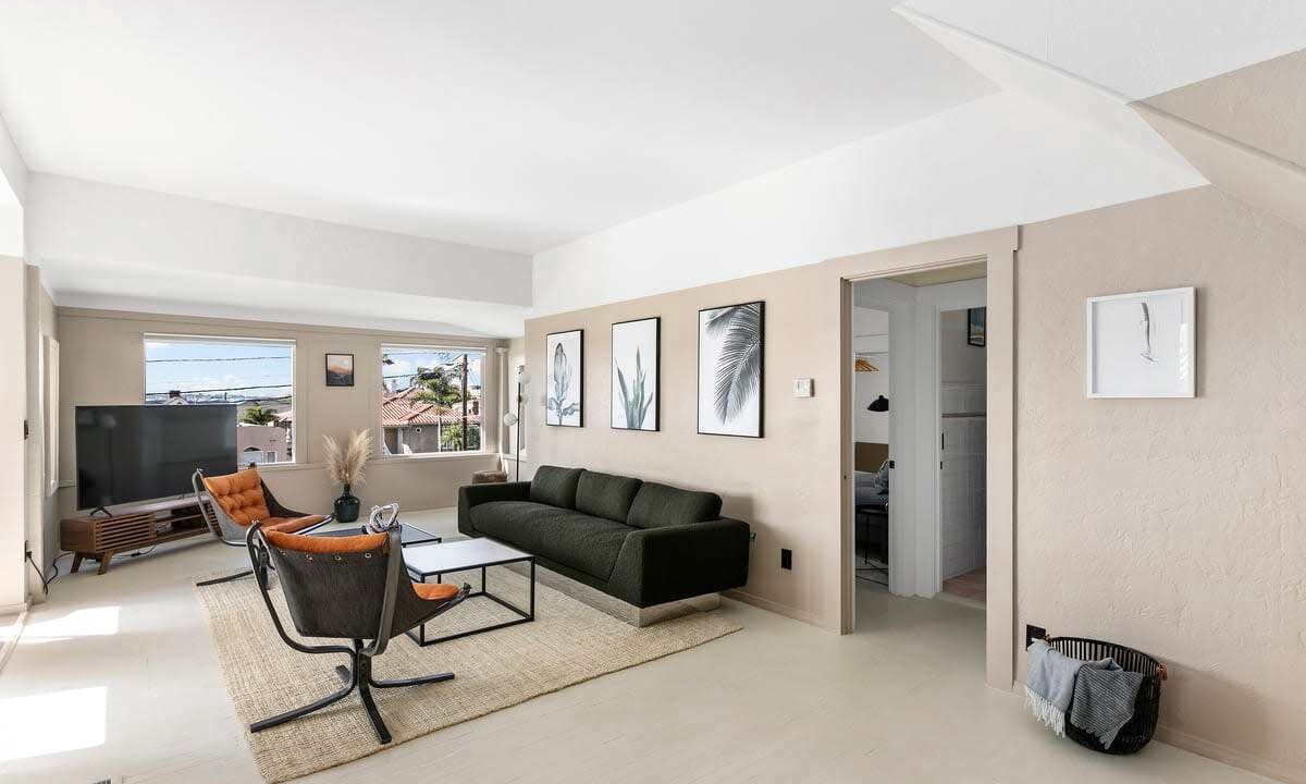 Photo of Livingroom in Bankers Hill