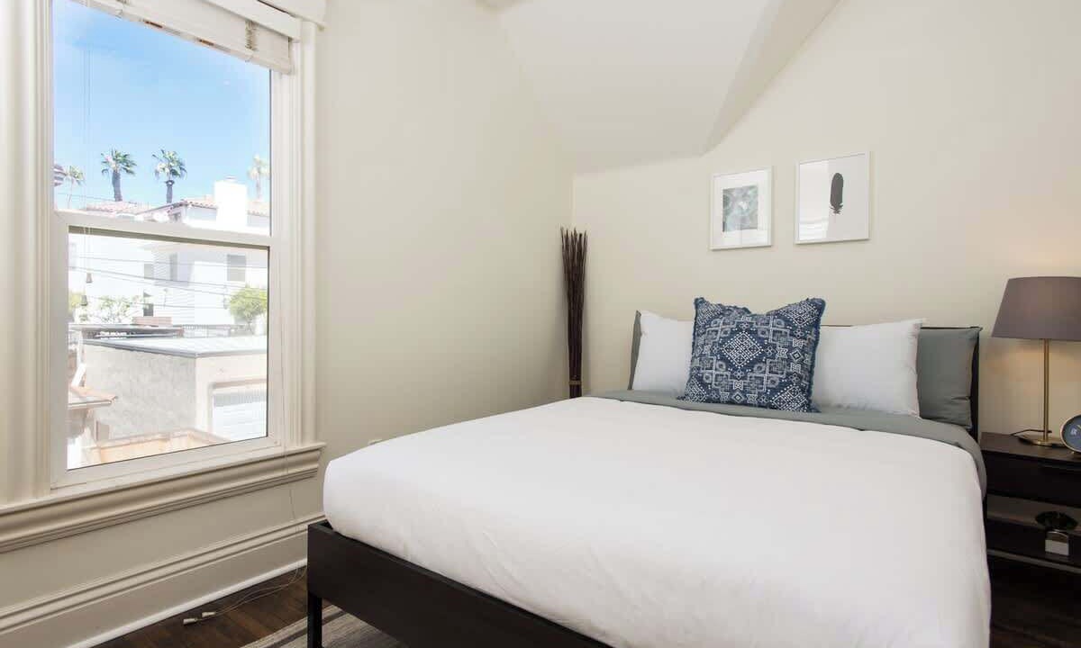 Photo of Bedroom in Bankers Hill