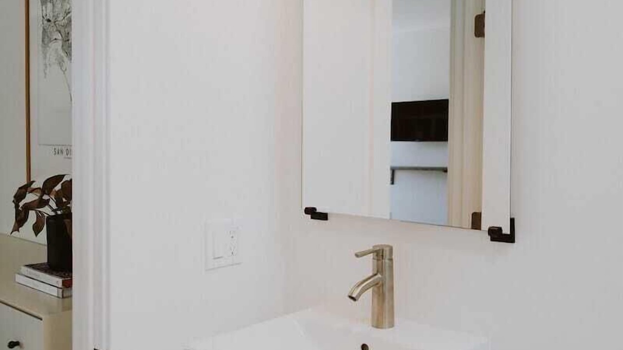 Photo of Bathroom in Olde Solana Beach