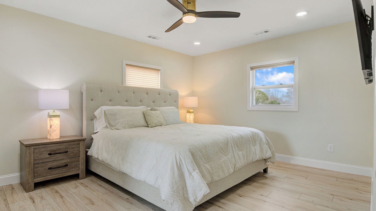 Photo of Bedroom in Newton