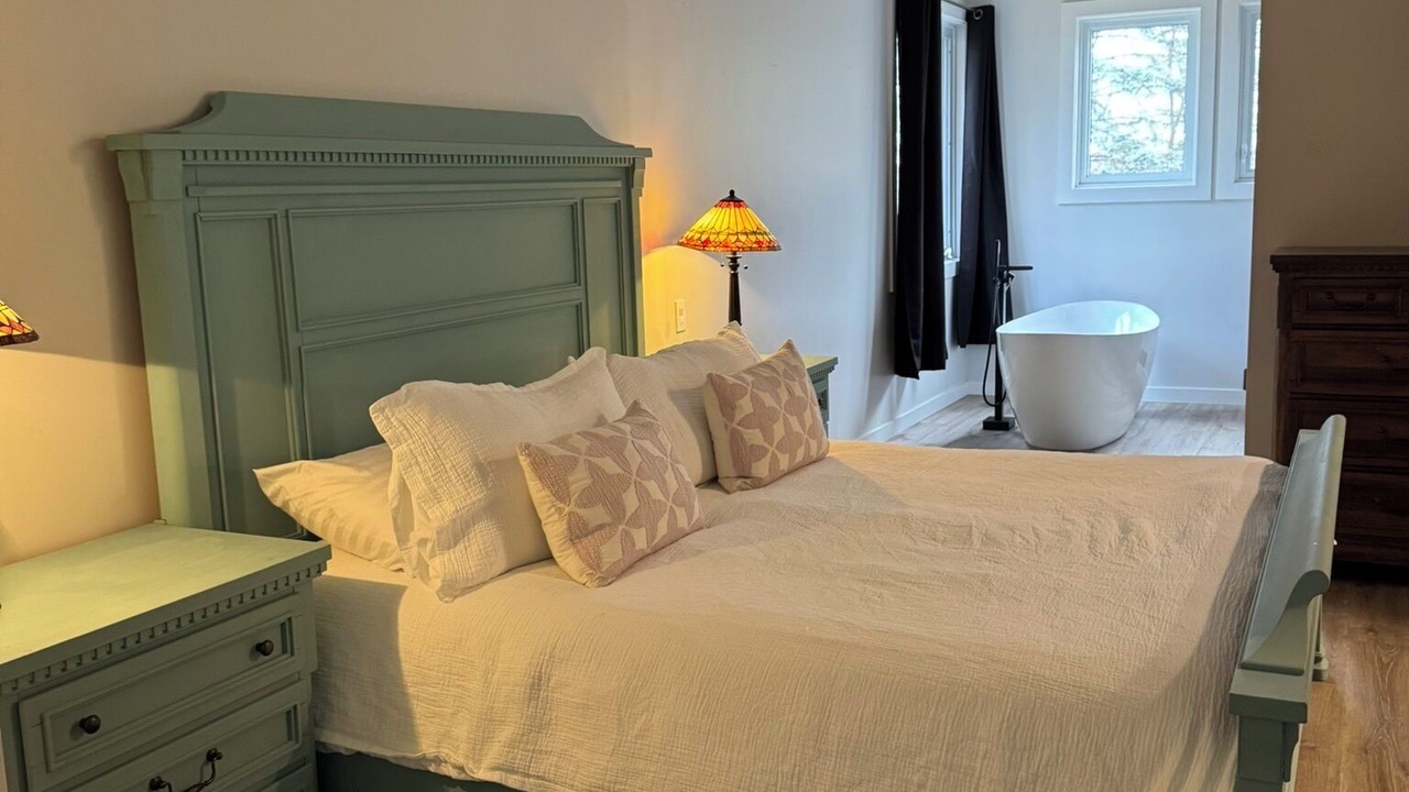 Photo of Bedroom in North Bay