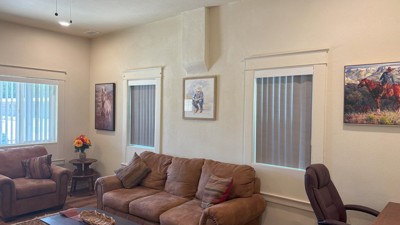 Photo of Livingroom in Safford
