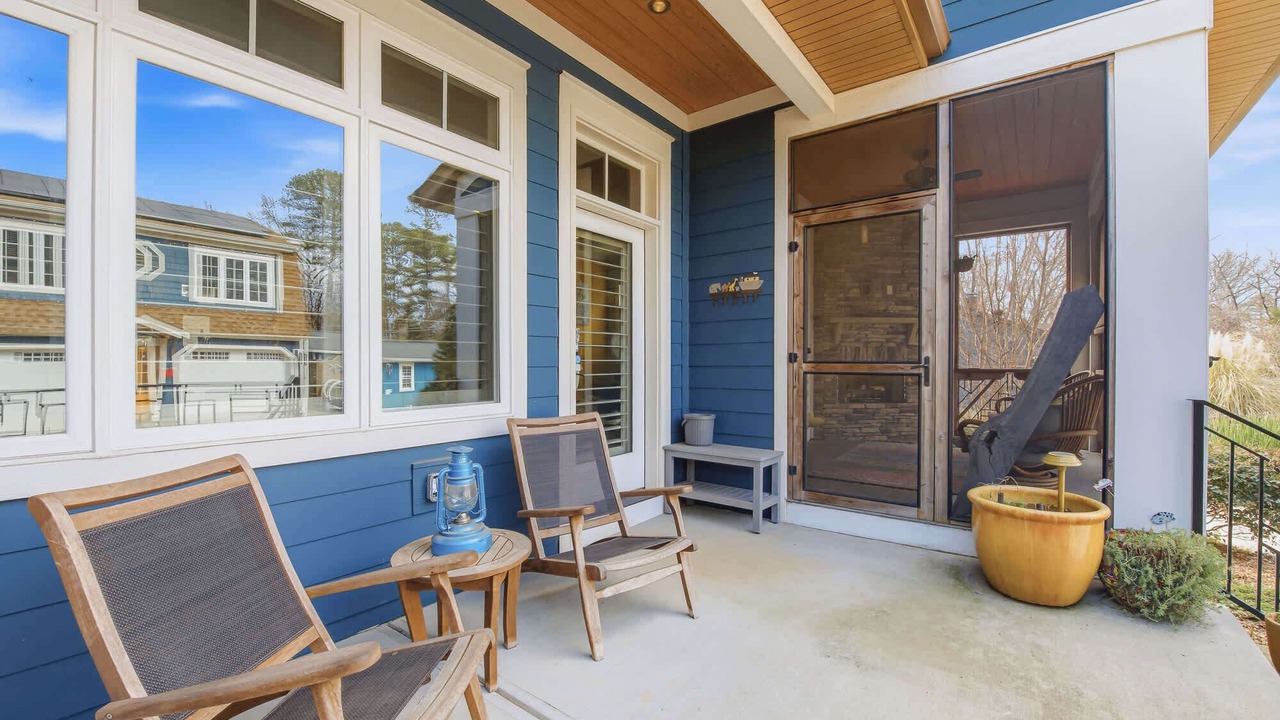 Photo of Patio Balcony in North Charlotte