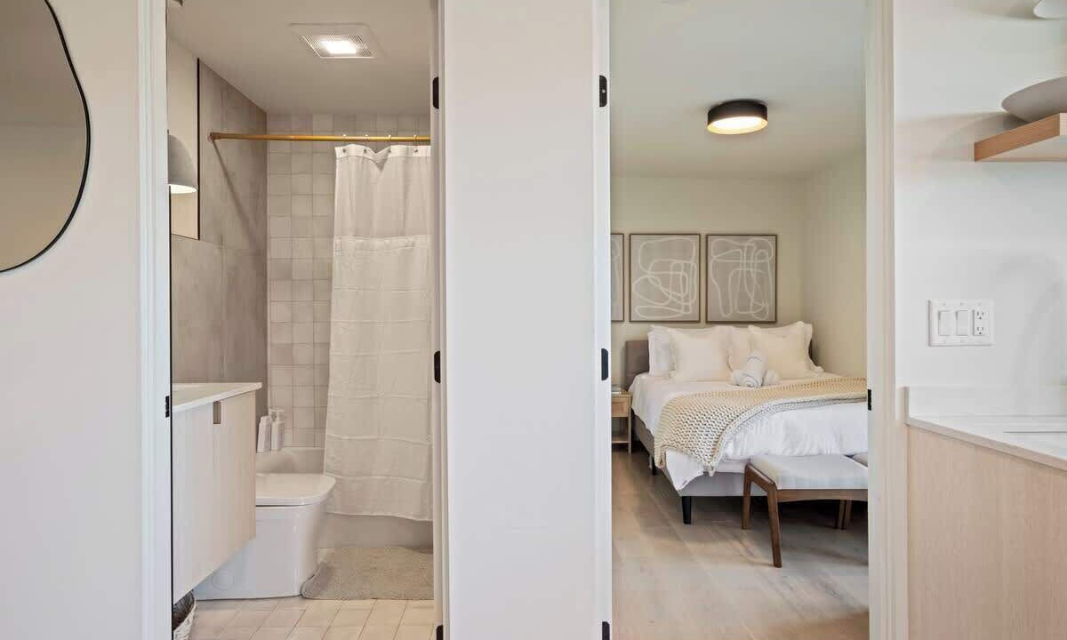 Photo of Bedroom in Bryn Mawr-Skyway