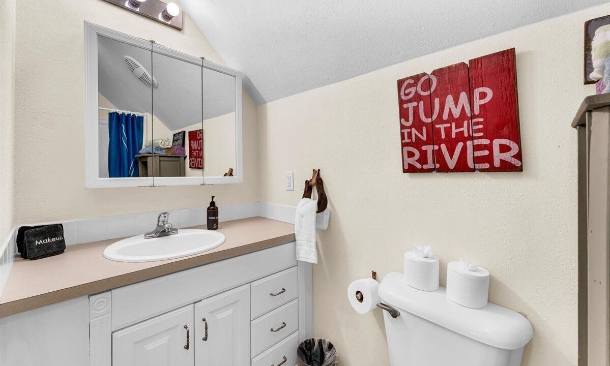 Photo of Bathroom in Ozark