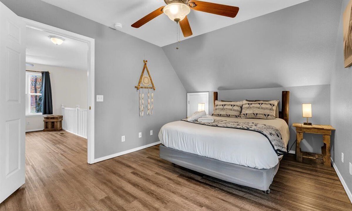 Photo of Bedroom in Ozark