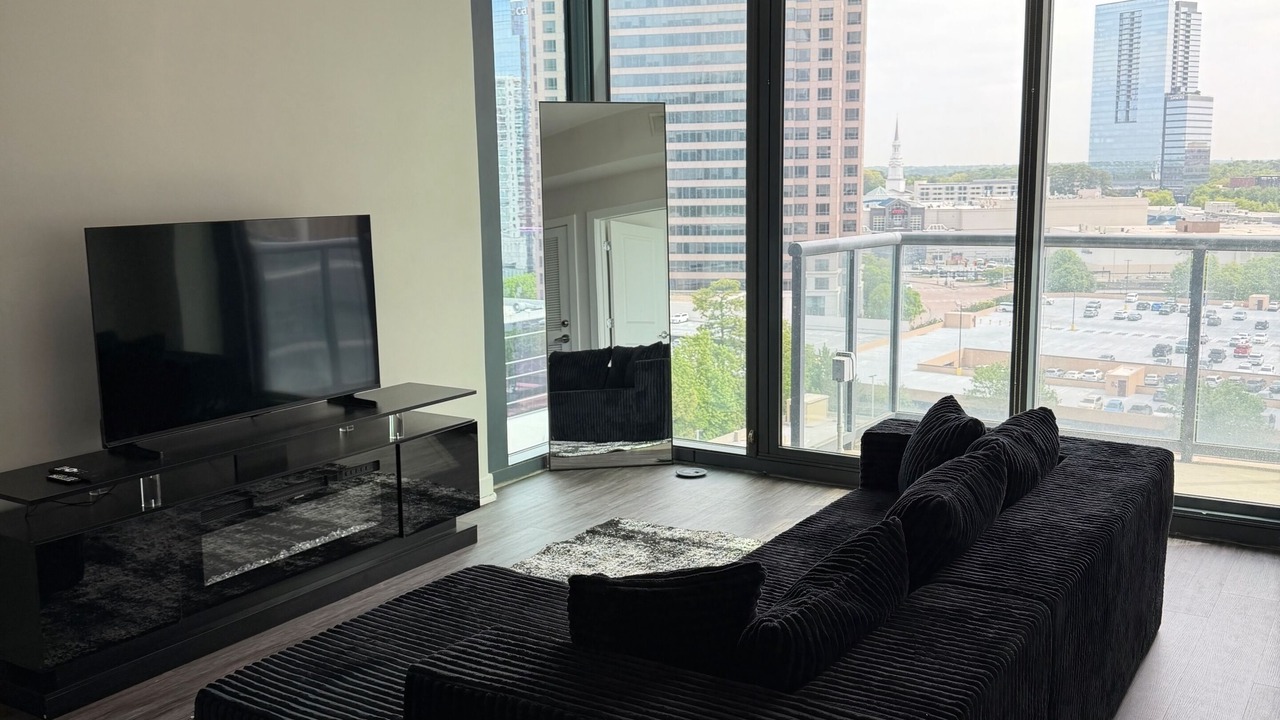 Photo of Livingroom in North Buckhead