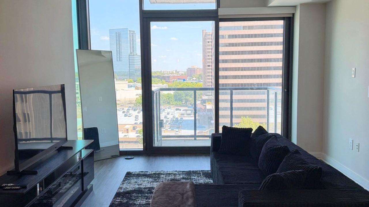 Photo of Livingroom in North Buckhead