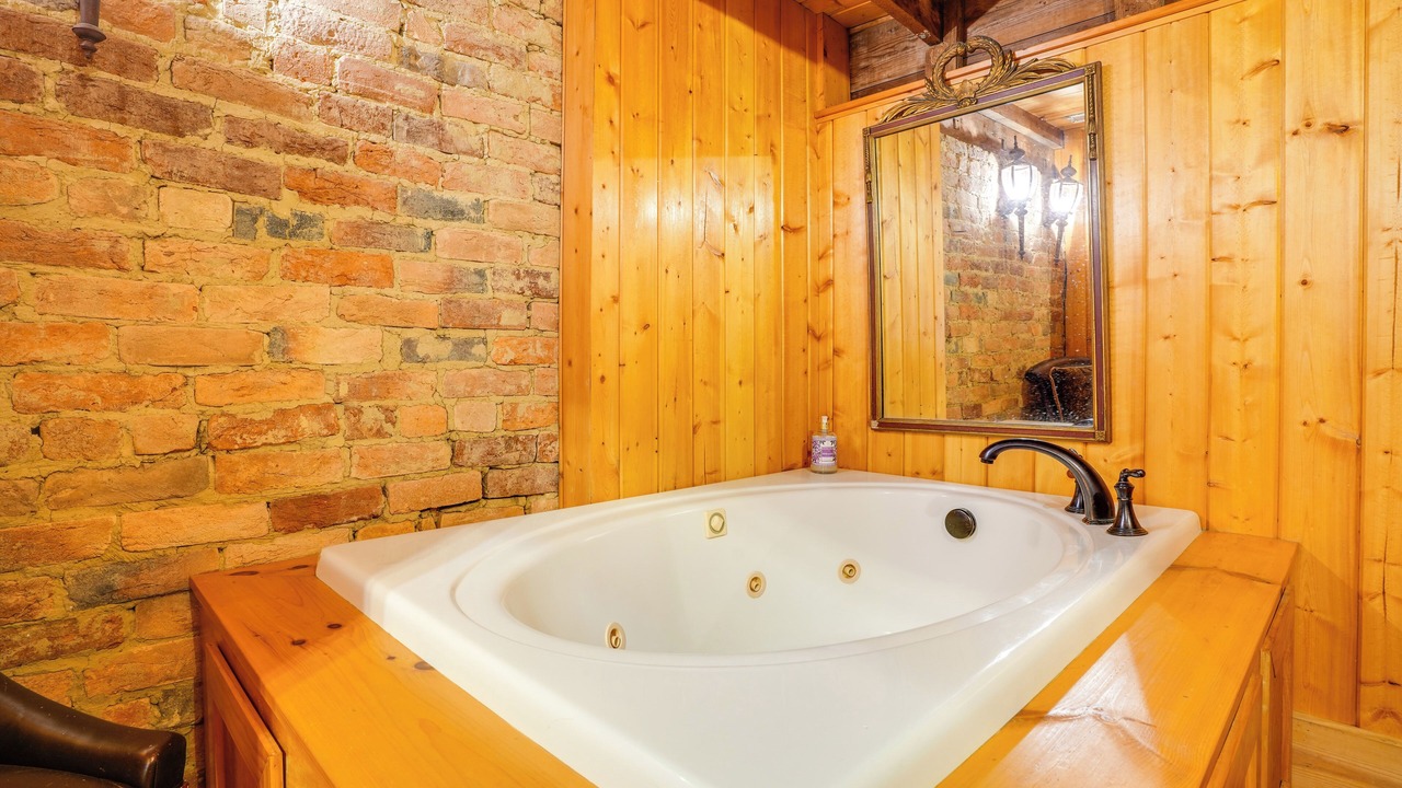 Photo of Bathroom in Clifford
