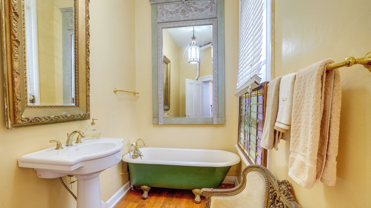 Photo of Bathroom in Clifford