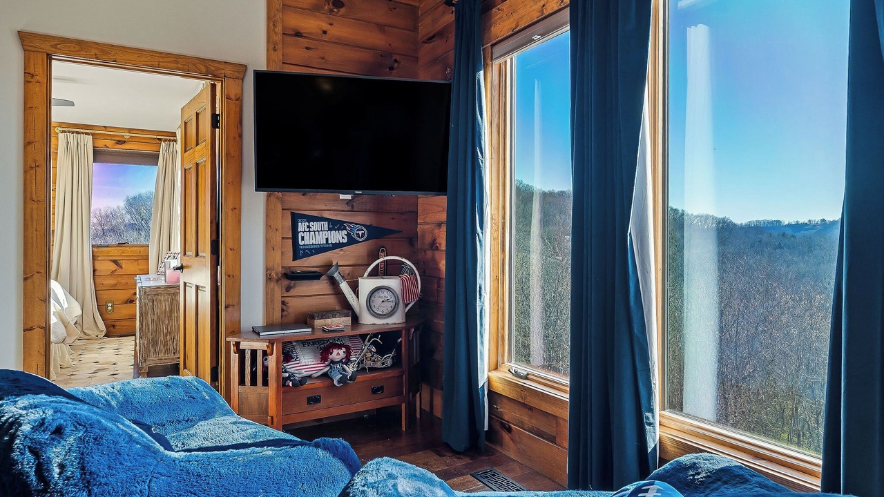 Photo of Bedroom in Smithville