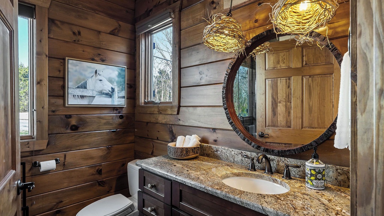 Photo of Bathroom in Smithville