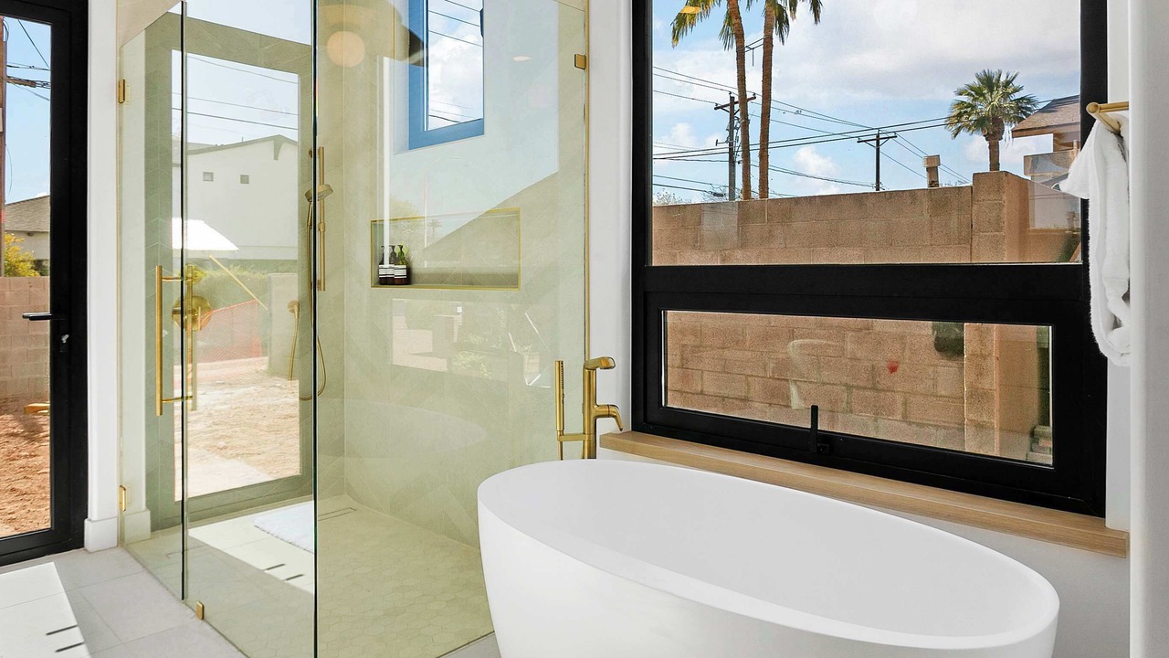 Photo of Bathroom in Arcadia Lite