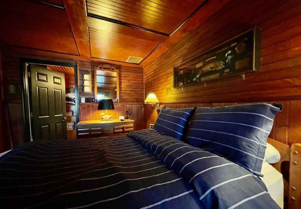 Photo of Bedroom in North Lake George