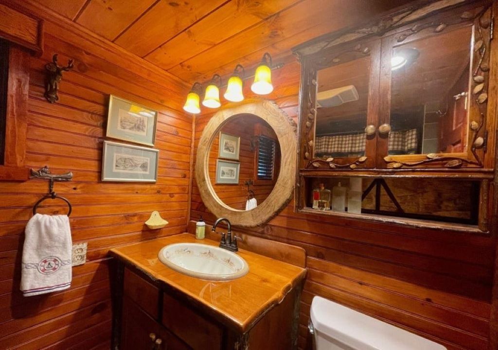 Photo of Bathroom in North Lake George