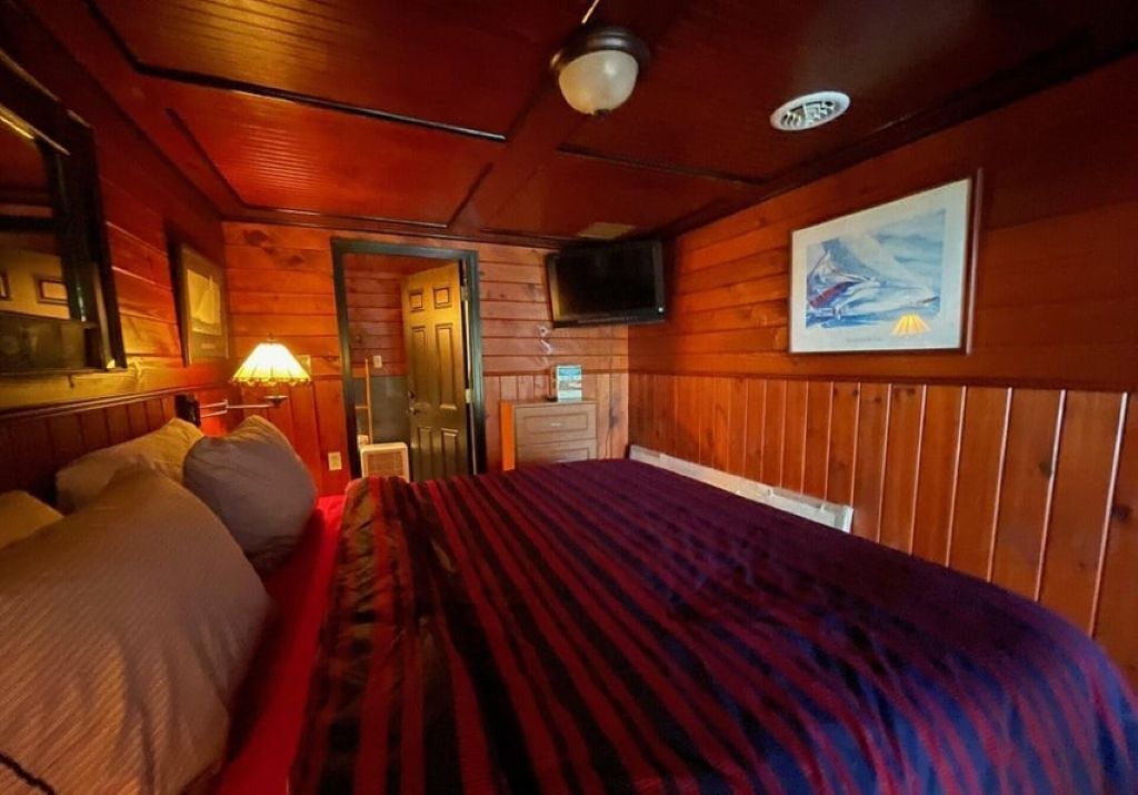 Photo of Bedroom in North Lake George