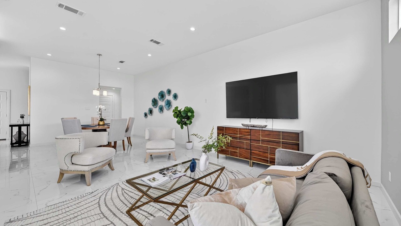 Photo of Livingroom in Houston