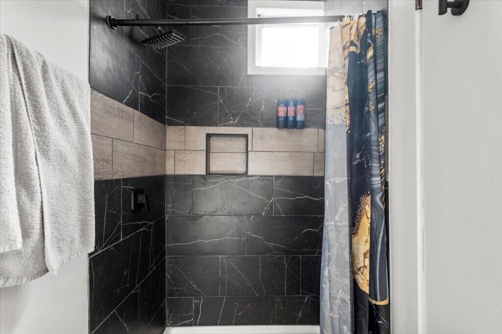Photo of Bathroom in Cherrywood