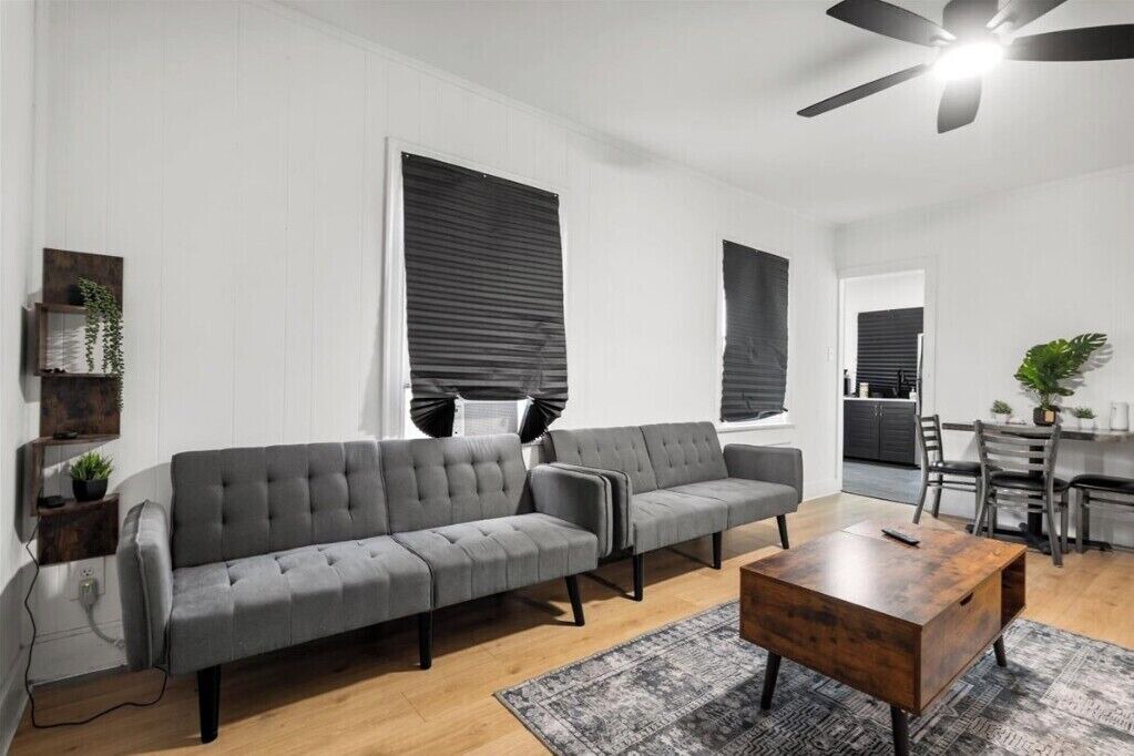 Photo of Livingroom in Cherrywood