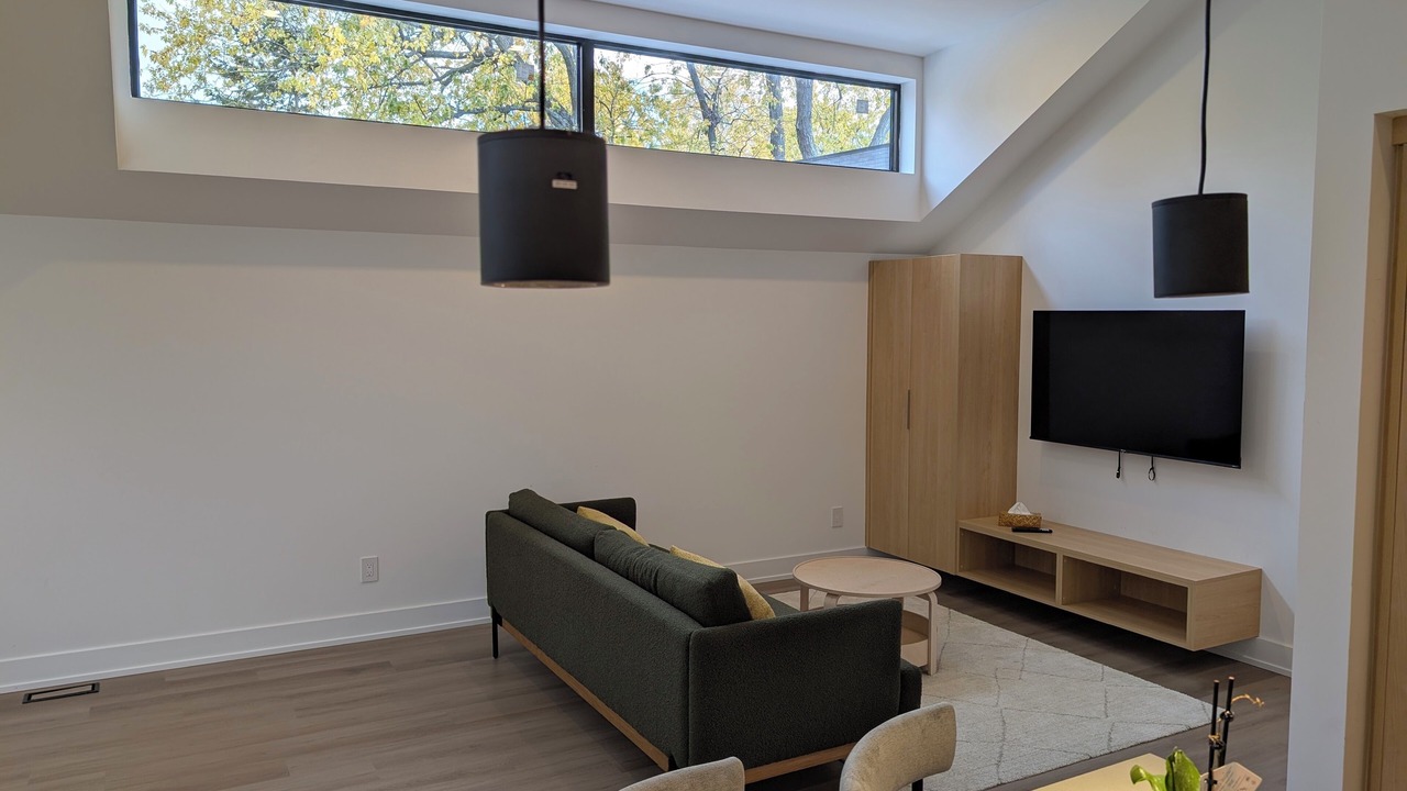Photo of Livingroom in Markham