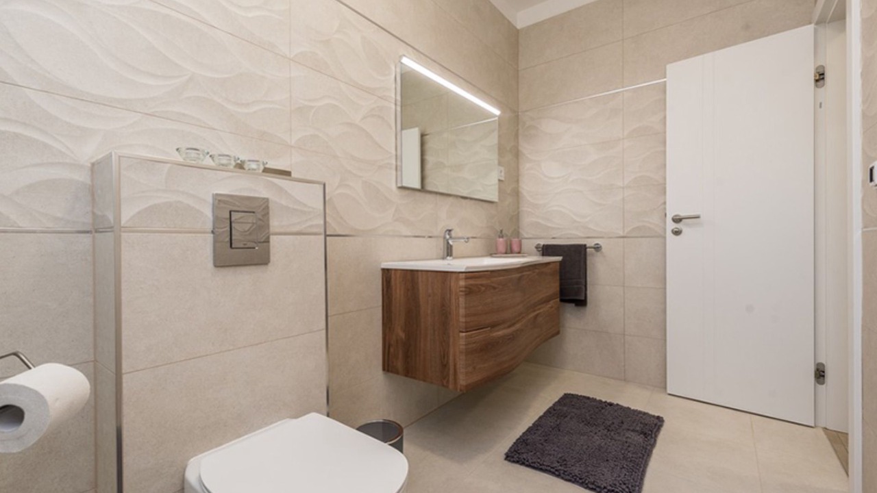 Photo of Bathroom in Sukosan