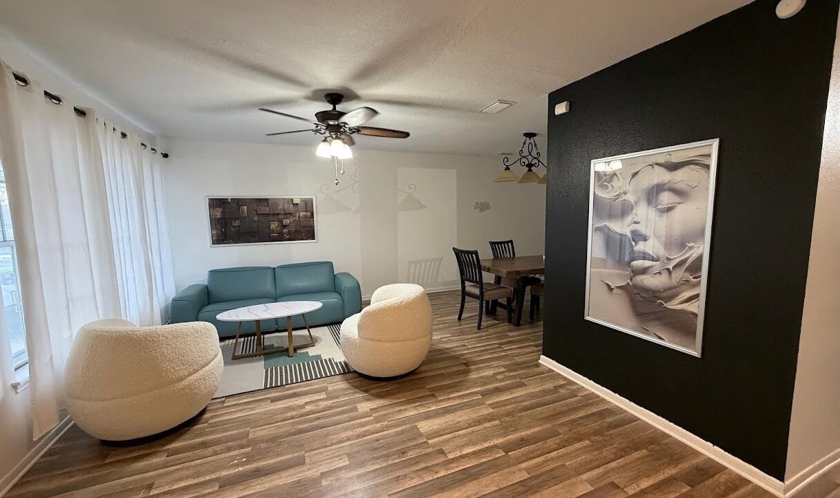 Photo of Livingroom in Hill Country