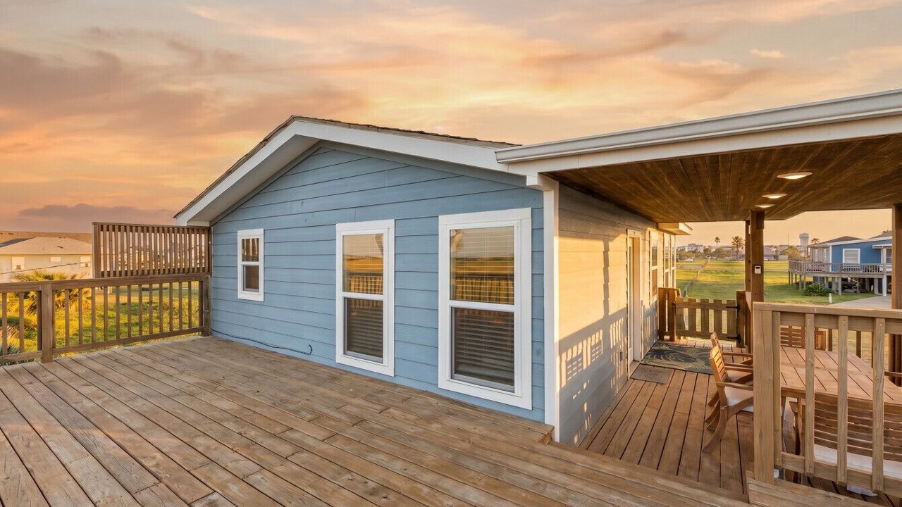 Photo of Bedroom in Galveston