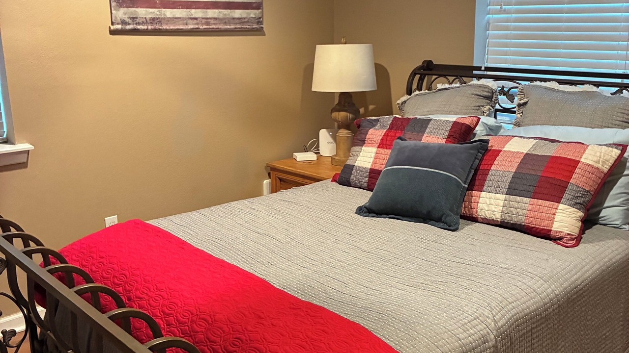 Photo of Bedroom in Shawnee